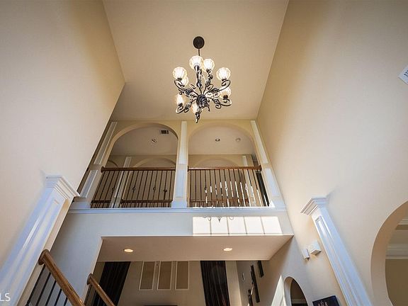 4th image of 1758 Carissa Dr