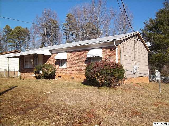 2nd image of 612 Kilborne Dr