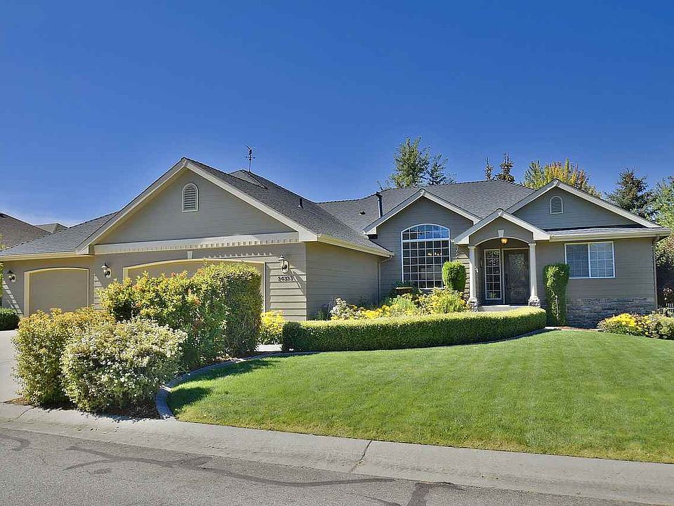 1st image of 24323 E Pinehurst Ln