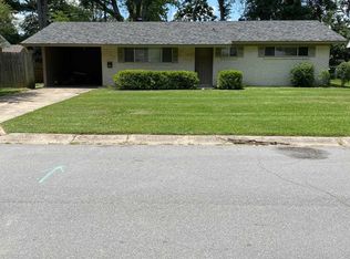 400 Deerbrook Rd, Little Rock, AR 72205