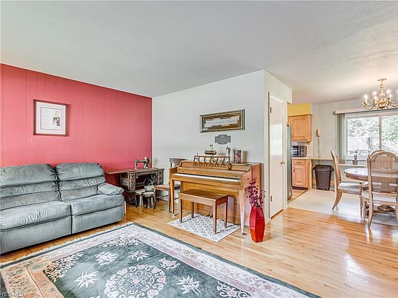 3rd image of 4236 Brixton Dr
