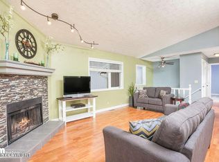8060 Pinebrook Cir, Anchorage, AK 99507