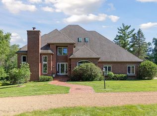 2340 Abingdon Way, Long Lake, MN 55356