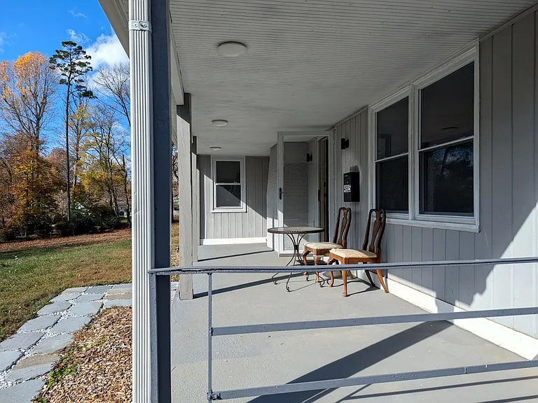 4915 Macon Rd — Photo 4