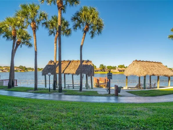 1100 Colony Point Circle #105, Pembroke Pines, FL 33026