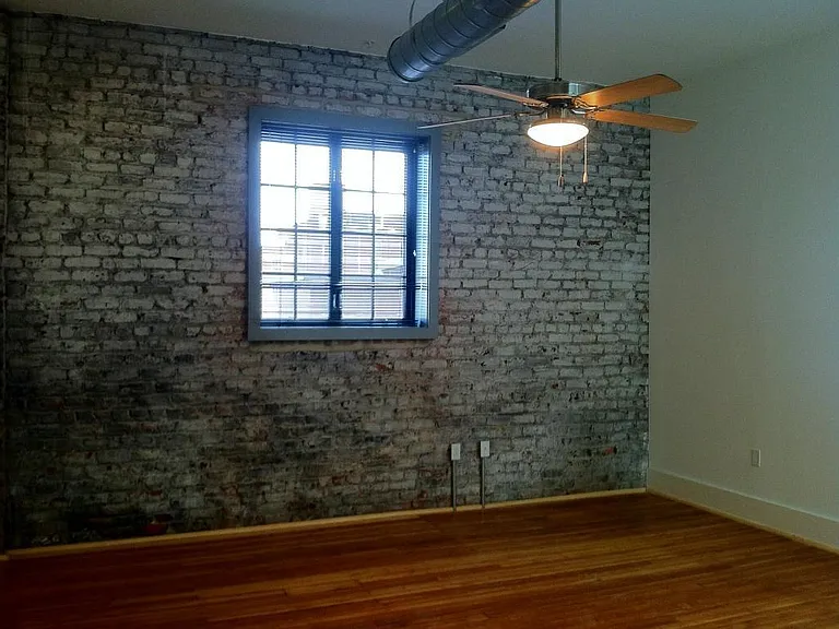 River Lofts North — Photo 28