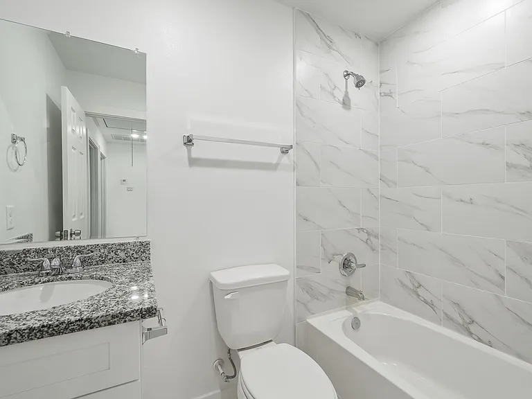 7413 Shotwell St #B — Photo 13