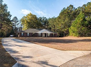 110 Plantation Way, Ozark, AL 36360