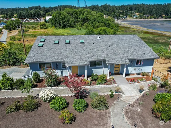 5456 Harborside Lane, Freeland, WA 98249