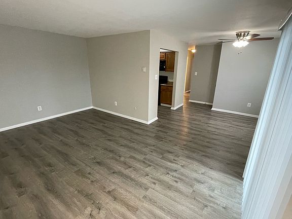 3rd image of 390 Minor St APT 9