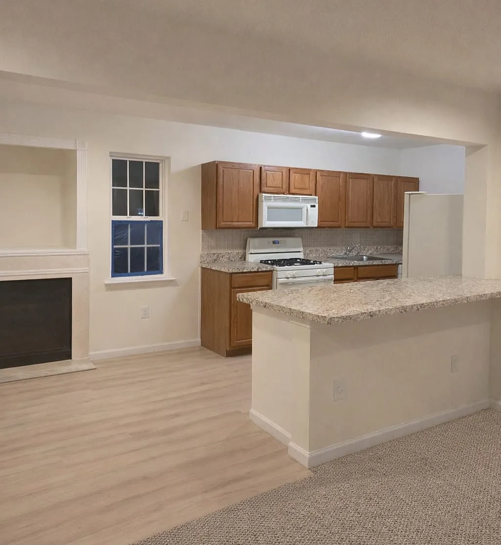 2 bed, 2.5 bath, 1524 sqft, $2,300 — Photo 4