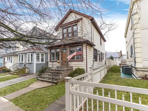 94-38 226th Street, Floral Park, NY 11001