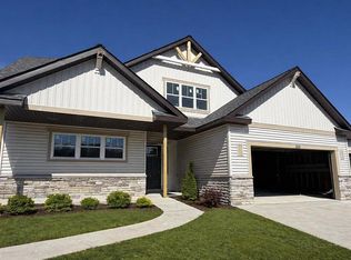 1315 Peony Pl, Fort Atkinson, WI 53538