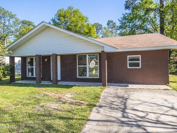 2702 E David Dr, Gulfport, MS 39503