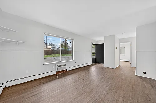 151 E McHattie St Photo 1