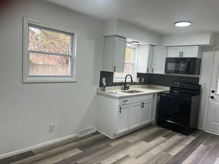 905 Lakeview Ave — Photo 11