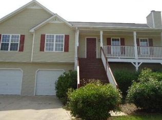 104 Clarion Dr, Carrollton, GA 30116