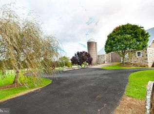 590 Carlyle Rd, Martinsburg, WV 25404