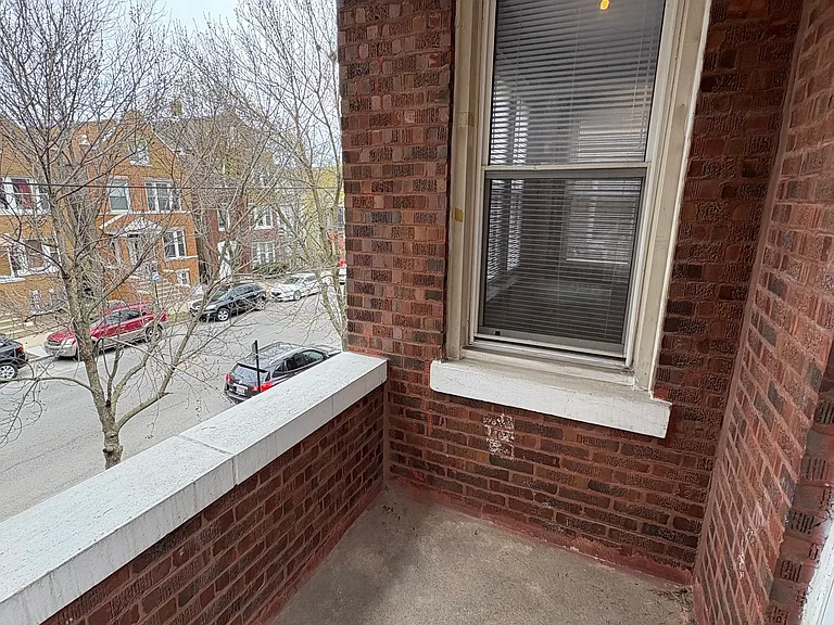 2939 W Pershing Rd #2 — Photo 5