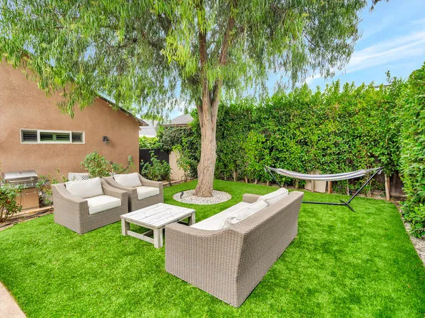 17946 Valley Vista Blvd, Encino, CA 91316