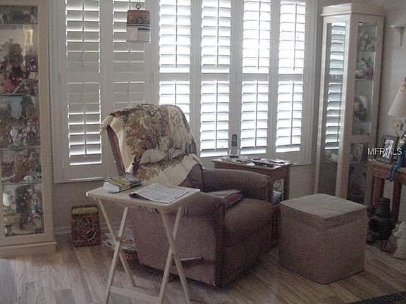 3rd image of 509 Circlewood Dr #O-1