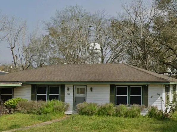 706 Cemetery Ave, Eagle Lake, TX 77434
