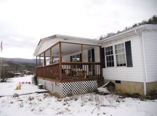 508 Carter Cir, Clifton Forge, VA 24422