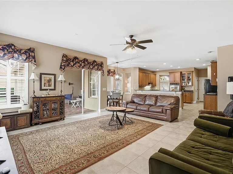 10266 Estuary Dr — Photo 17