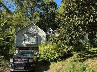2185 Chartwell Dr, Marietta, GA 30066