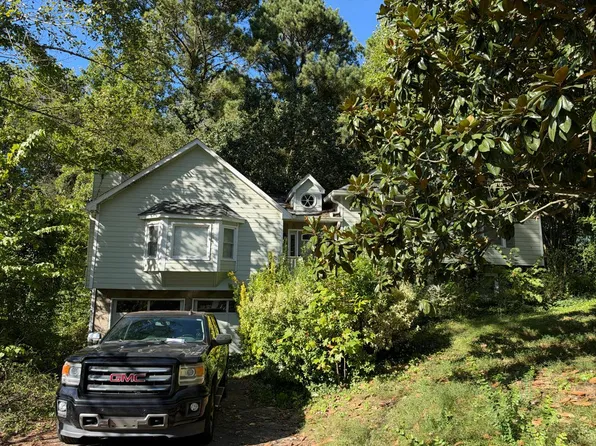 2185 Chartwell Dr, Marietta, GA 30066