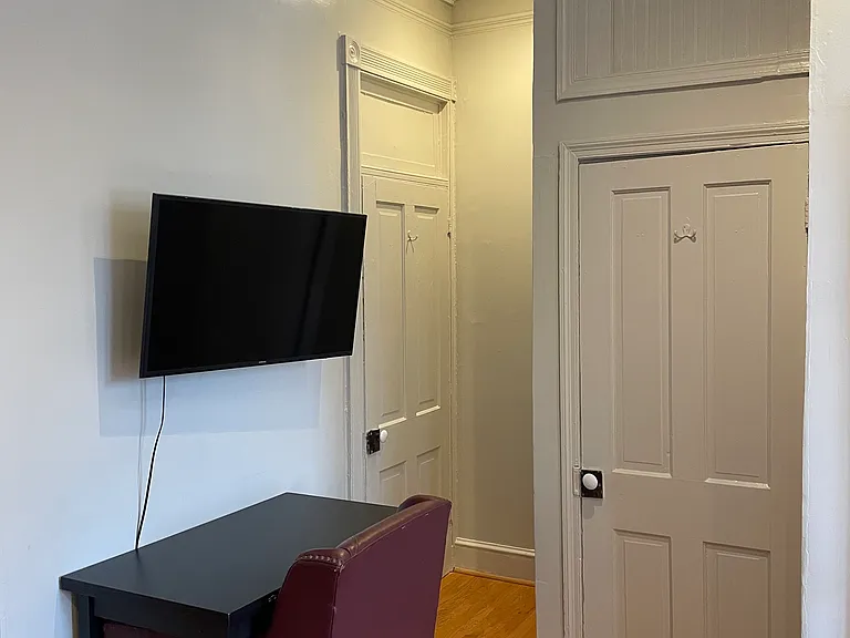 201 S Patrick St #3 — Photo 6