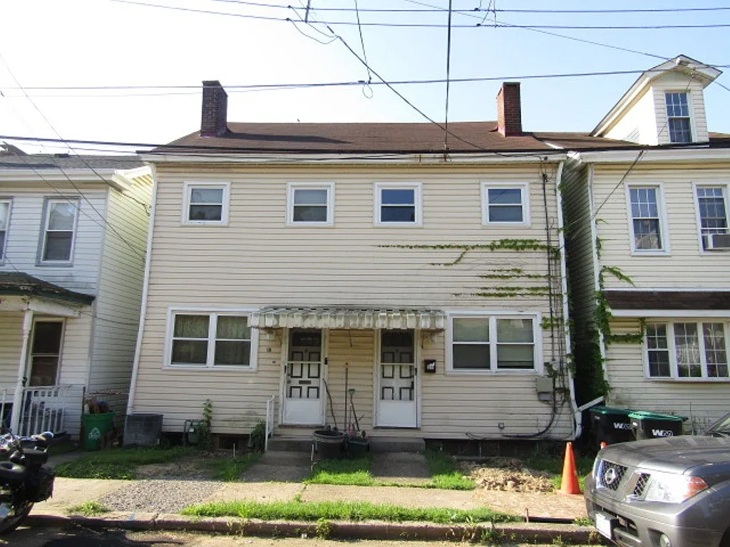 16-18 Weible St photo 1