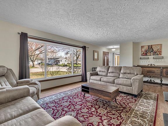 5th image of 5332 31st Avenue Ct
