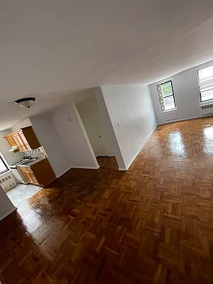 Rented by Candid Listings LLC | media 20