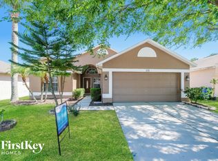 231 Chardonnay Pl, Valrico, FL 33594