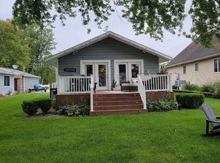 7870 S 150th Rd E, Wolcottville, IN 46795