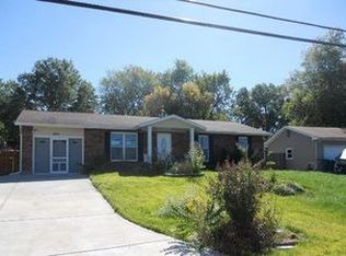 204 Old Schaeffer Ln, O'Fallon, MO 63366
