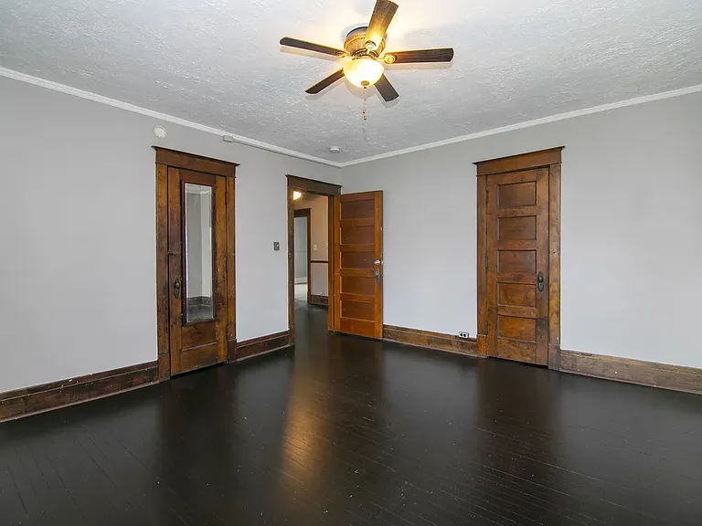 152 S Greenwood Ave — Photo 7