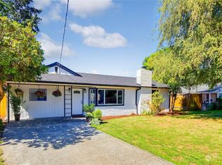 715 Woodford Ave N, Kent, WA