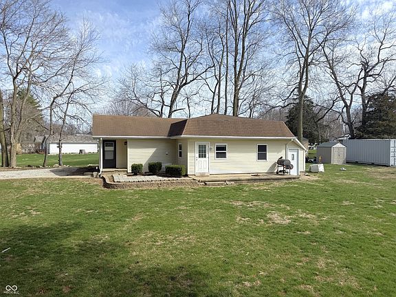 2nd image of 2399 W Rock River Ridge Rd