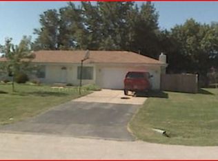 12145 Bend River Rd, Roscoe, IL 61073