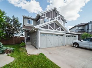 6305 167a Ave NW, Edmonton, AB T5Y 3P7