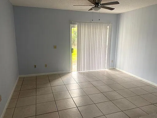 Orlando - 2 Bedroom, 2 Bathroom -$1100.00 — Photo 3