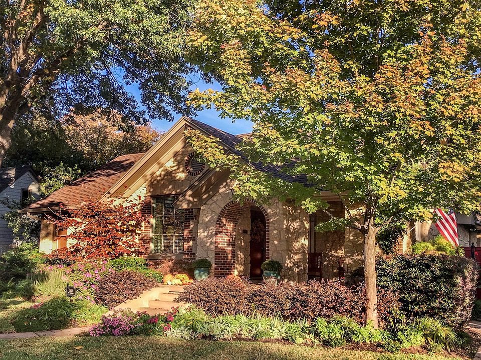 1st image of 2015 Old Orchard Dr