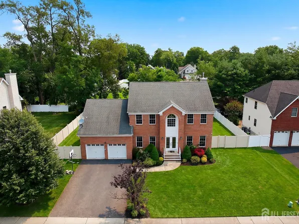 9 Trista Way, South Plainfield, NJ 07080