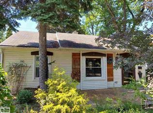 217 Stratford Rd, Ferndale, MI 48220