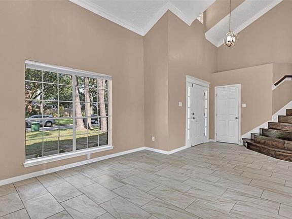 5th image of 5510 Village Springs Dr