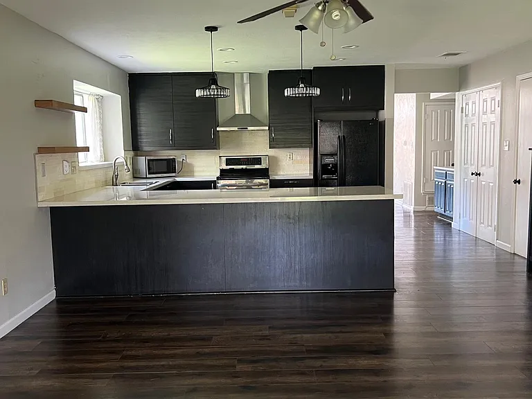 1109 Baxter Dr — Photo 9