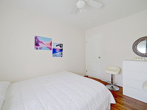 3rd image of 266 Edward Ave