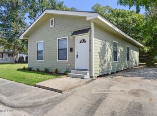 2712 Testament St, Pascagoula, MS 39567